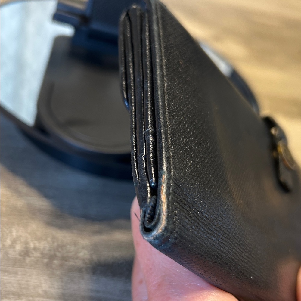 108. CHANEL Black Leather CoCo Button Wallet-COA - Picture 7 of 16